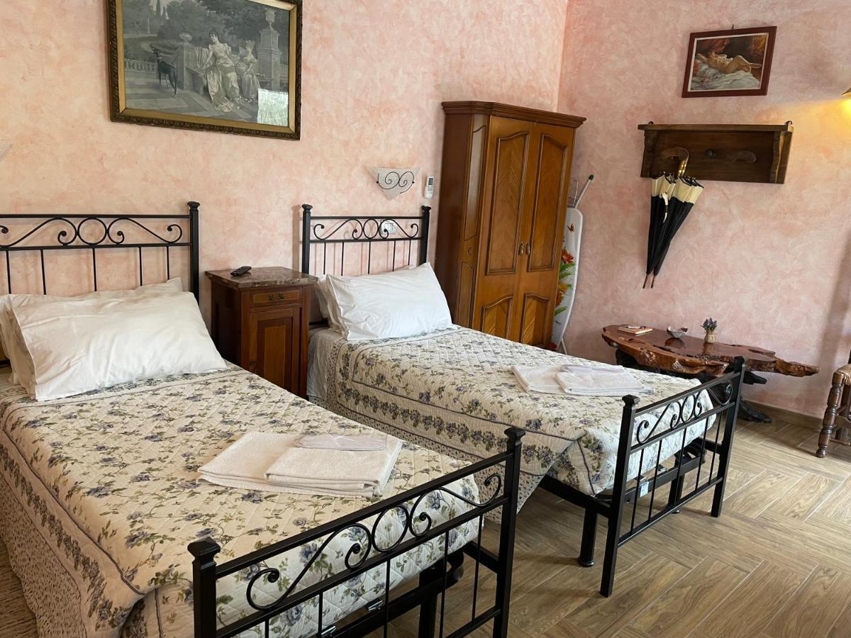 Hotel Diffuso Il Portichetto Vezio Perledo Eksteriør billede
