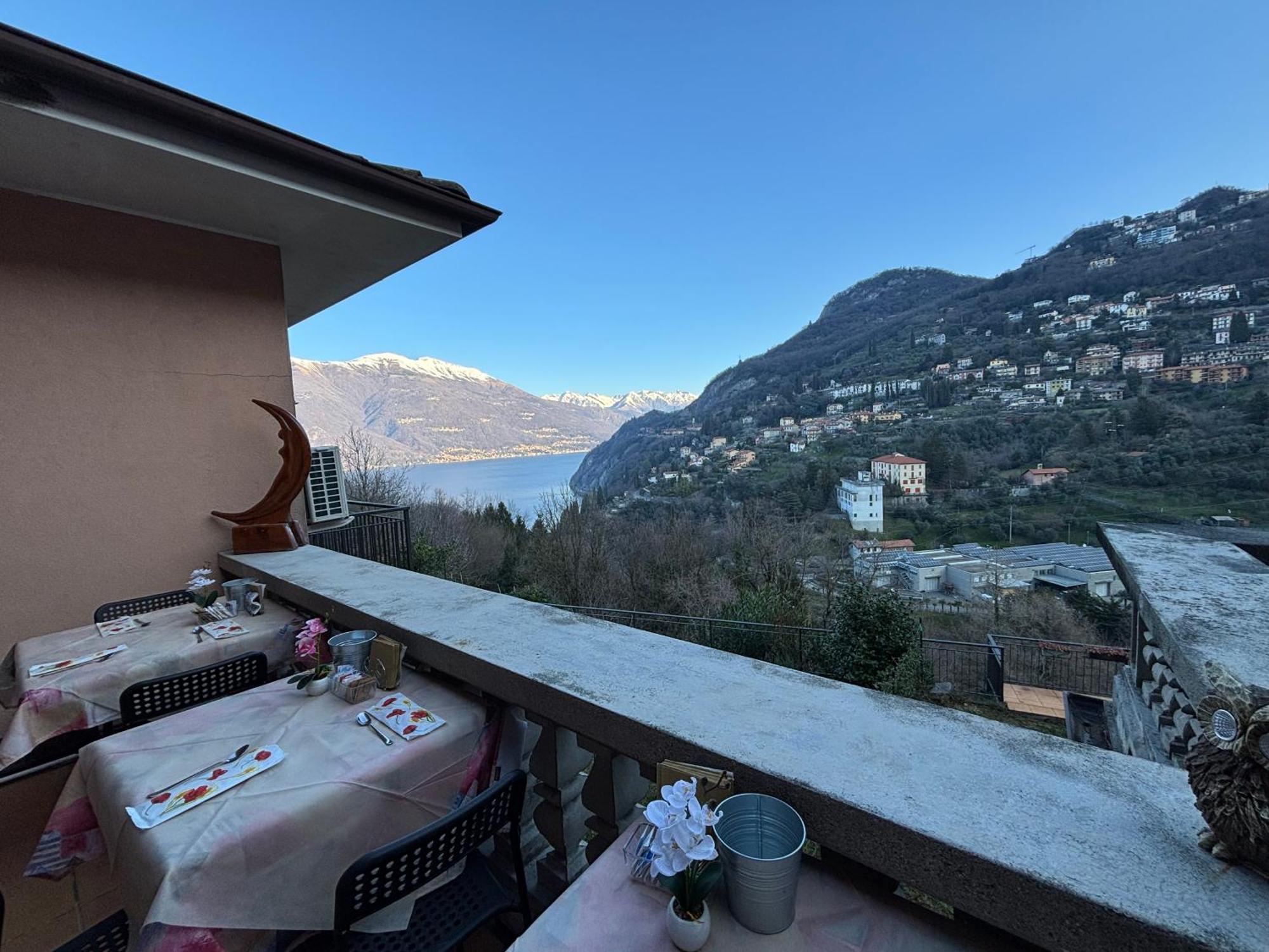 Hotel Diffuso Il Portichetto Vezio Perledo Eksteriør billede